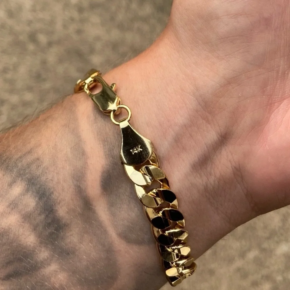 Gold Chain Cuban Link Necklace 24in 10mm and Matching Cuban Link Bracelet 8in - Picture 7 of 7